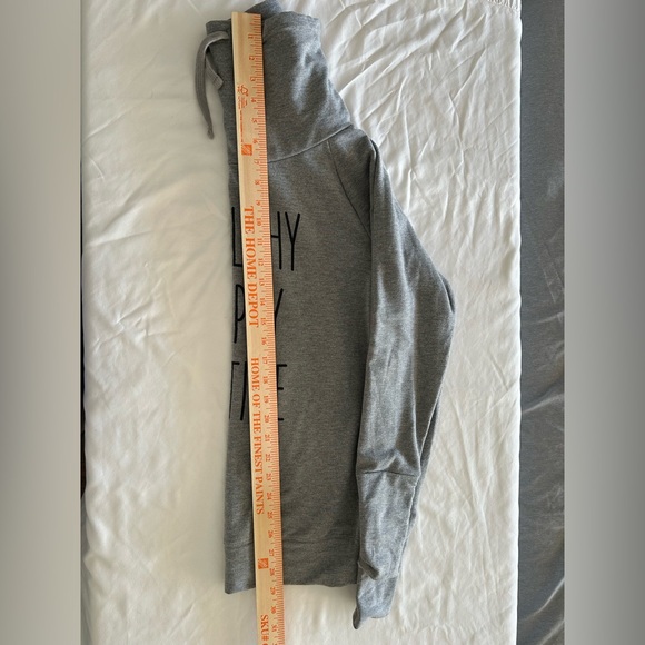 Beachbody Gray Women's Pullover Sweatshirt Cowl Neck Hooded Size L - Picture 7 of 7